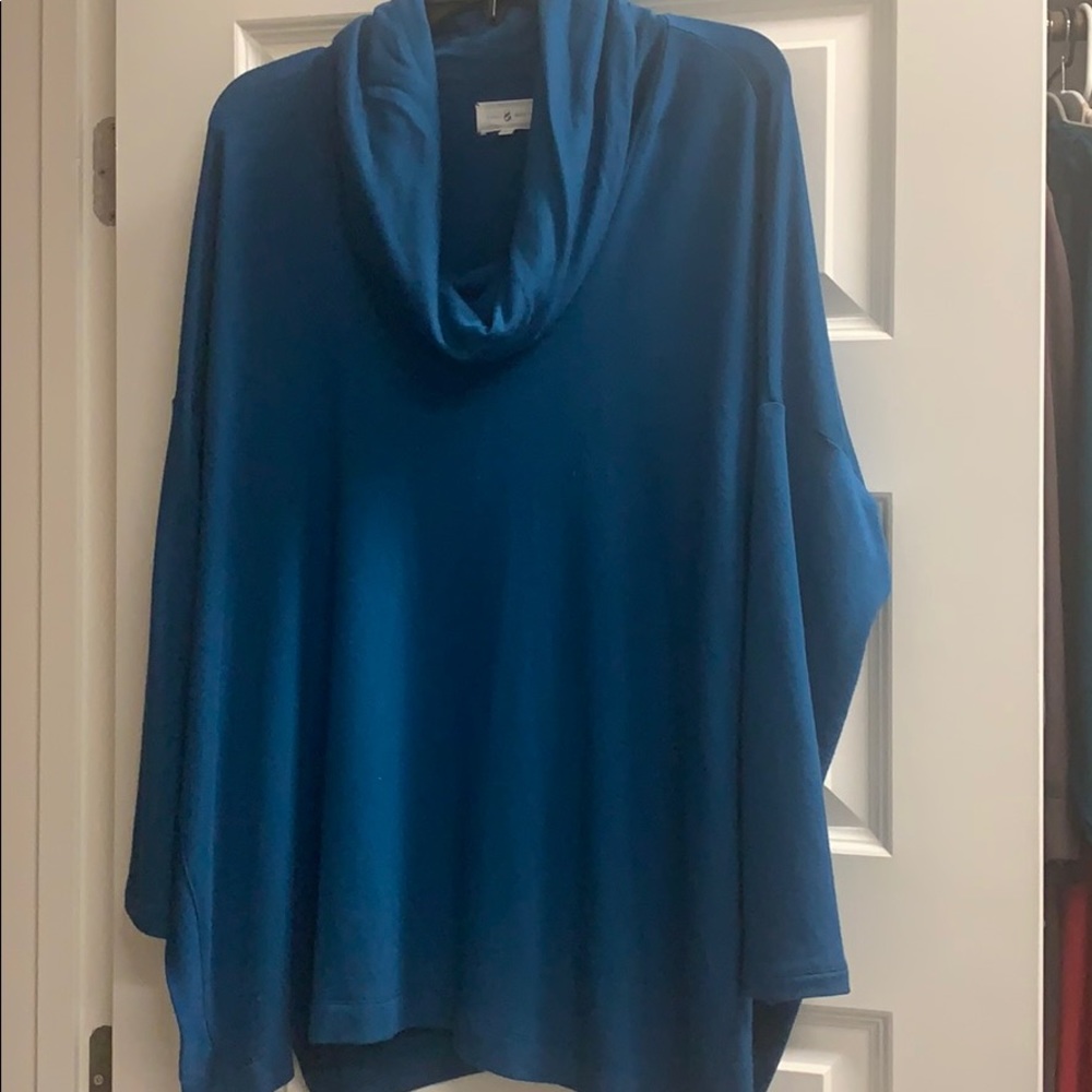 Lou & Grey signaturesoft tunic top